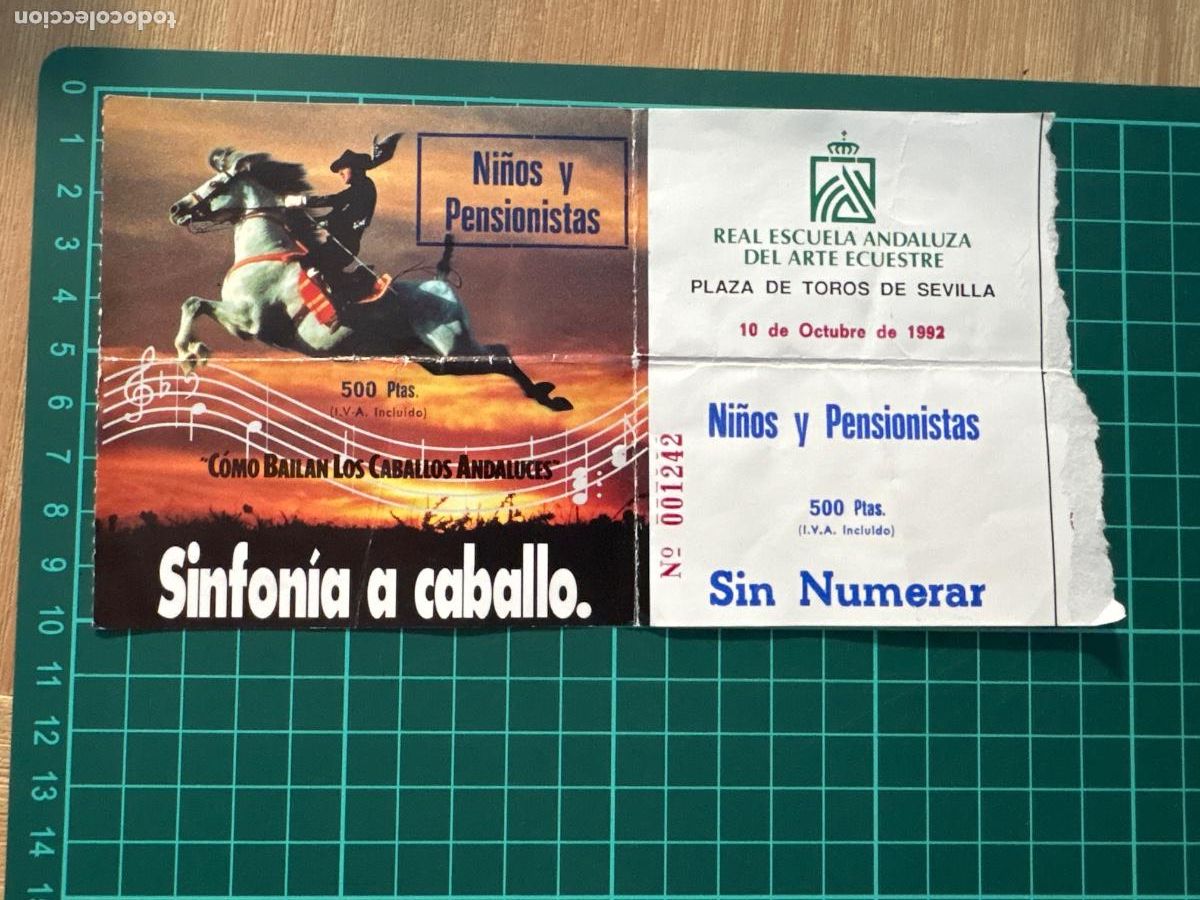Entradas antiguas de conciertos: B2 (1). ENTRADA PLAZA TOROS SEVILLA 1992 CABALLOS