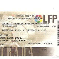 Coleccionismo deportivo: ESTADIO RAMON SANCHEZ-PIZJUA CAMPEONATO DE LIGA 1 DIVISIÓN T.1996-97. SEVILLA F.C. - VALENCIA C.F.