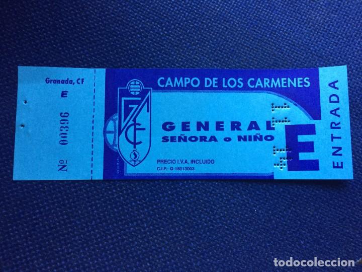 Coleccionismo deportivo: R10689 ENTRADA TICKET FUTBOL GRANADA 0-5 REALEJOS (14-11-1993) PUBLICIDAD CERVEZAS ALHAMBRA