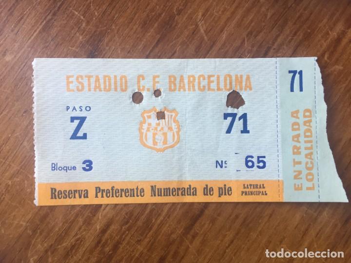 Sports collectibles: R12117 ENTRADA TICKET FUTBOL BARCELONA SANTOS CON PELE (12-6-1963)