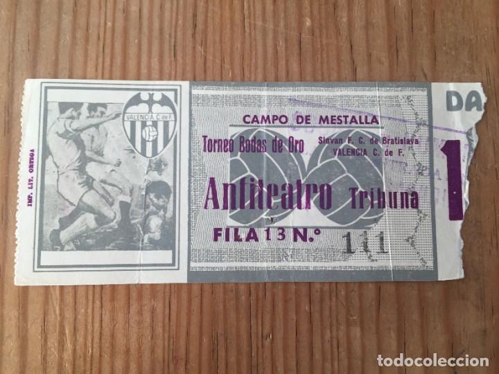 Coleccionismo deportivo: R13237 ENTRADA TICKET FUTBOL TORNEO BODAS DE ORO 1969 VALENCIA EINTRACHT FRANKFURT MATCH 1