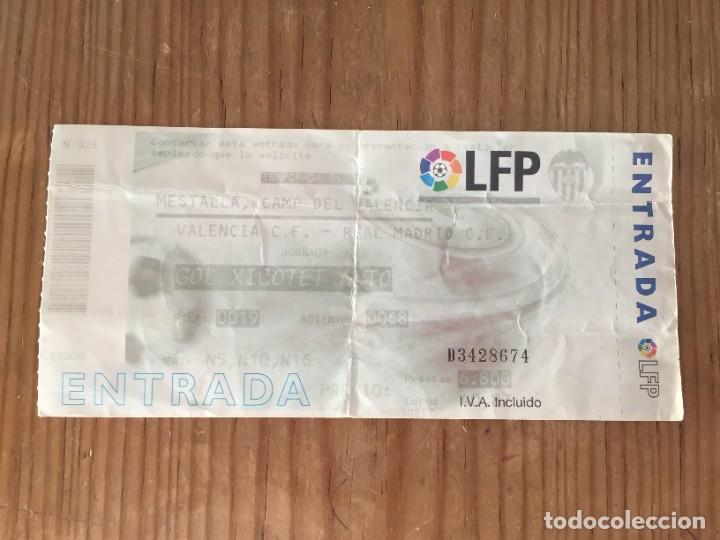Coleccionismo deportivo: R14060 ENTRADA TICKET FUTBOL DEBUT ZINEDINE ZIDANE ROOKIE CARD VALENCIA REAL MADRID (25-8-2001)