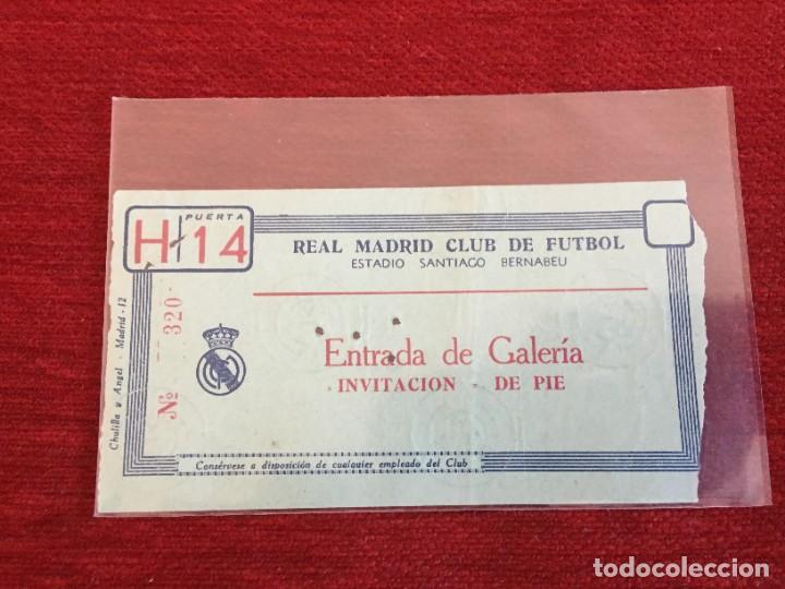 Colecionismo desportivo: R14189 ENTRADA TICKET FUTBOL REAL MADRID STANDARD LIEGE LIEJA COPA EUROPA 1961 1962