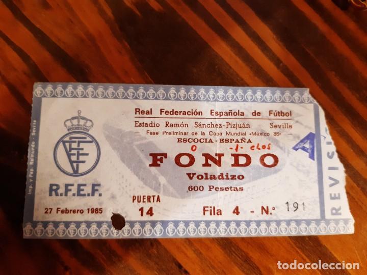 Coleccionismo deportivo: ENTRADA ENTRADAS FUTBOL FOOTBALL TICKET ESPA&Ntilde;A SPAIN SCOTLAND ESCOCIA