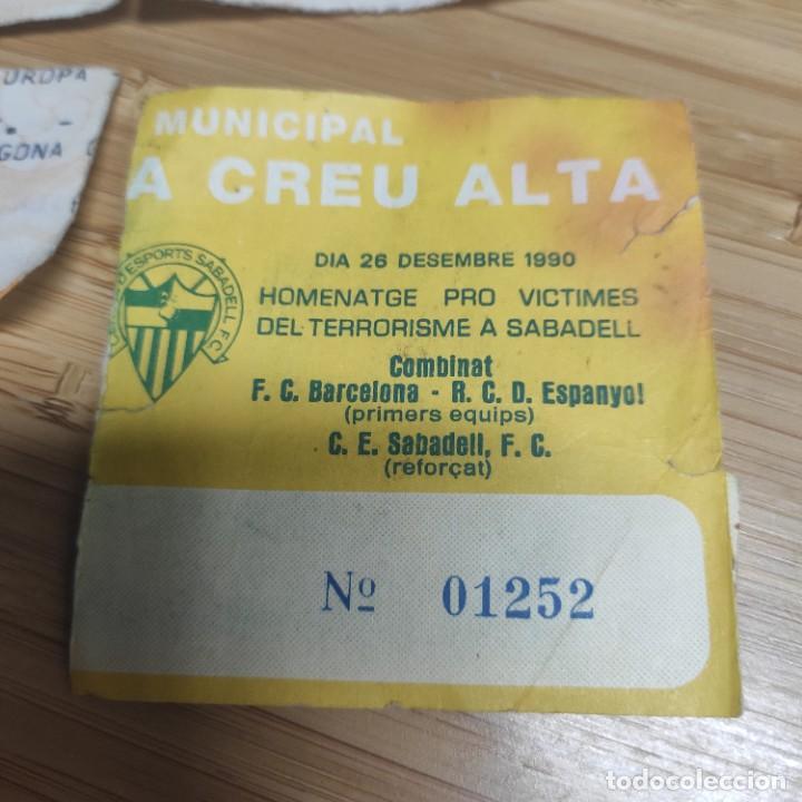 Coleccionismo deportivo: MITAD DE ENTRADA HOMENAJE PRO VICTIMAS DEL TERRORISMO SABADELL 28 DICIEMBRE 1990, BARCELONA ESPA&Ntilde;OL