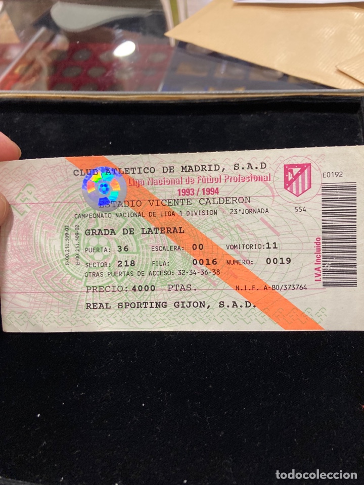 Coleccionismo deportivo: Entrada Atleti-Sporting de Gij&oacute;n - Foto 1