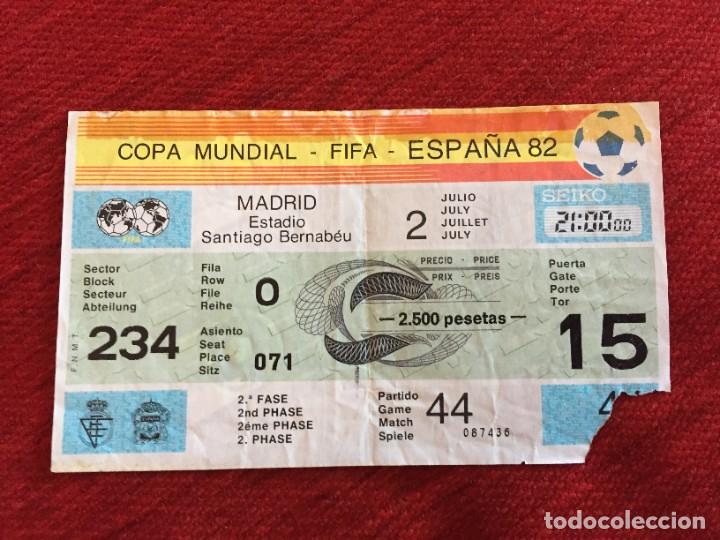 Coleccionismo deportivo: R16131 ENTRADA TICKET MUNDIAL ESPA&Ntilde;A 82 (2-7-1982) ALEMANIA ESPA&Ntilde;A SANTIAGO BERNABEU MATCH 44