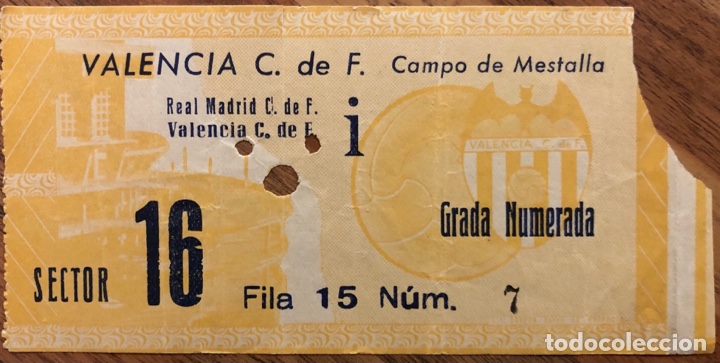 VALENCIA C. DE F. V REAL MADRID ENTRADA 1959? - CAMPO DE MESTALLA (Coleccionismo Deportivo - Documentos de Deportes - Entradas de Fútbol)