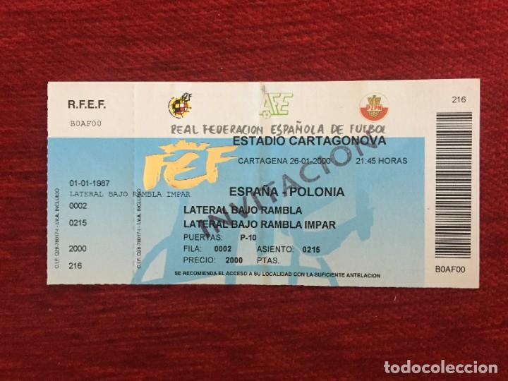 Coleccionismo deportivo: R17311 ENTRADA TICKET FUTBOL ESPA&Ntilde;A 3-0 POLONIA (26-1-2000)DEBUT JUANMI VELASCO SALVA LUIS CEMBRANOS