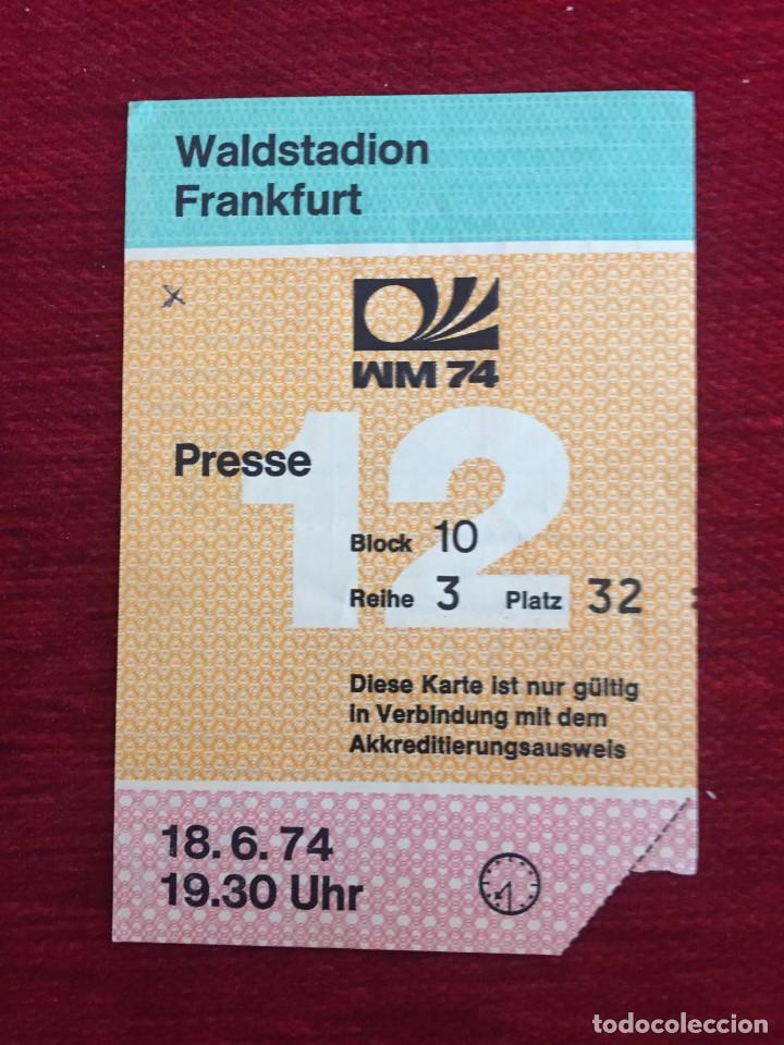 Coleccionismo deportivo: R17330 ENTRADA TICKET FUTBOL MUNDIAL (18-6-1974) ESCOCIA BRASIL MATCH 12