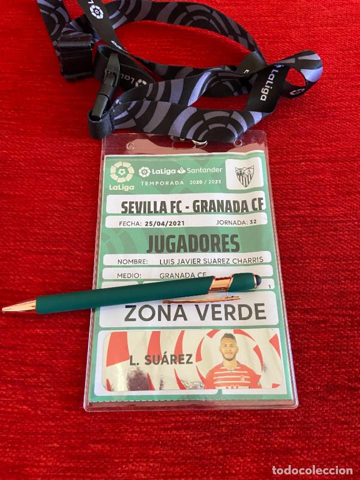 Coleccionismo deportivo: R19898 ENTRADA ACREDITACION SEVILLA 2-1 GRANADA LIGA TEMPORADA 2020 2021 LUIS JAVIER SUAREZ CON FOTO
