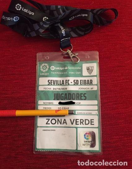 Colecionismo desportivo: R16638 ACREDITACION JUGADOR PAPE DIOP ENTRADA SEVILLA 0-1 EIBAR LIGA TEMPORADA 2020 2021