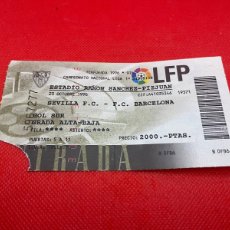 Coleccionismo deportivo: ENTRADA FUTBOL LA LIGA TEMPORADA 96-97 SEVILLA FC - BARCELONA SANCHEZ PIZJUAN