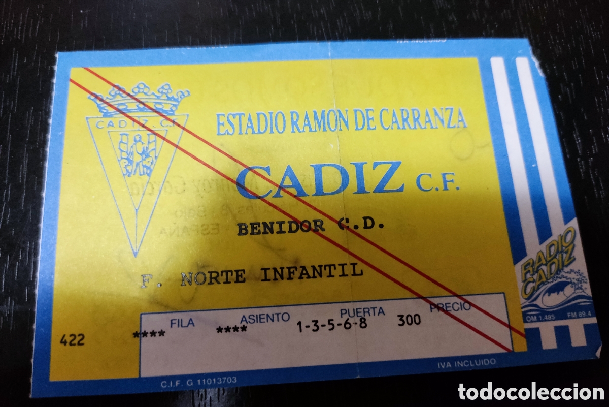 Coleccionismo deportivo: ENTRADA CADIZ - BENIDORM A&Ntilde;O 90
