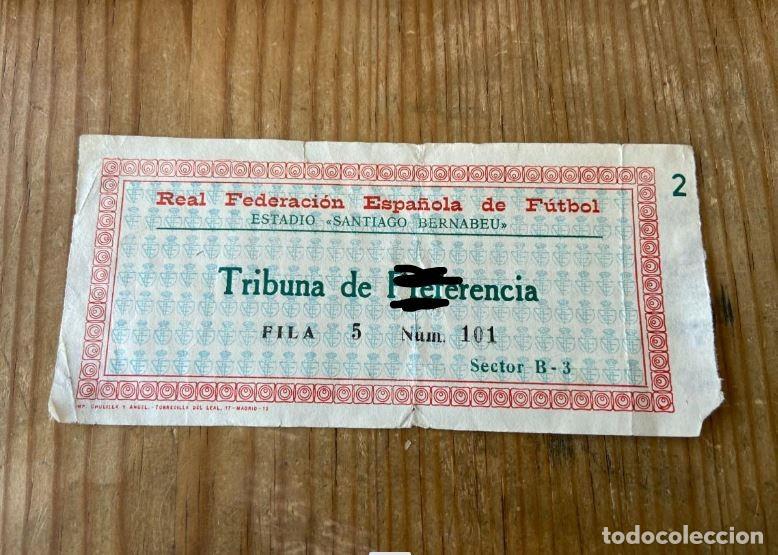 Colecionismo desportivo: R22899 ENTRADA TICKET FUTBOL ESPA&Ntilde;A 1-1 RUMANIA (17-4-1975) DEBUT DEL BOSQUE SANTILLANA