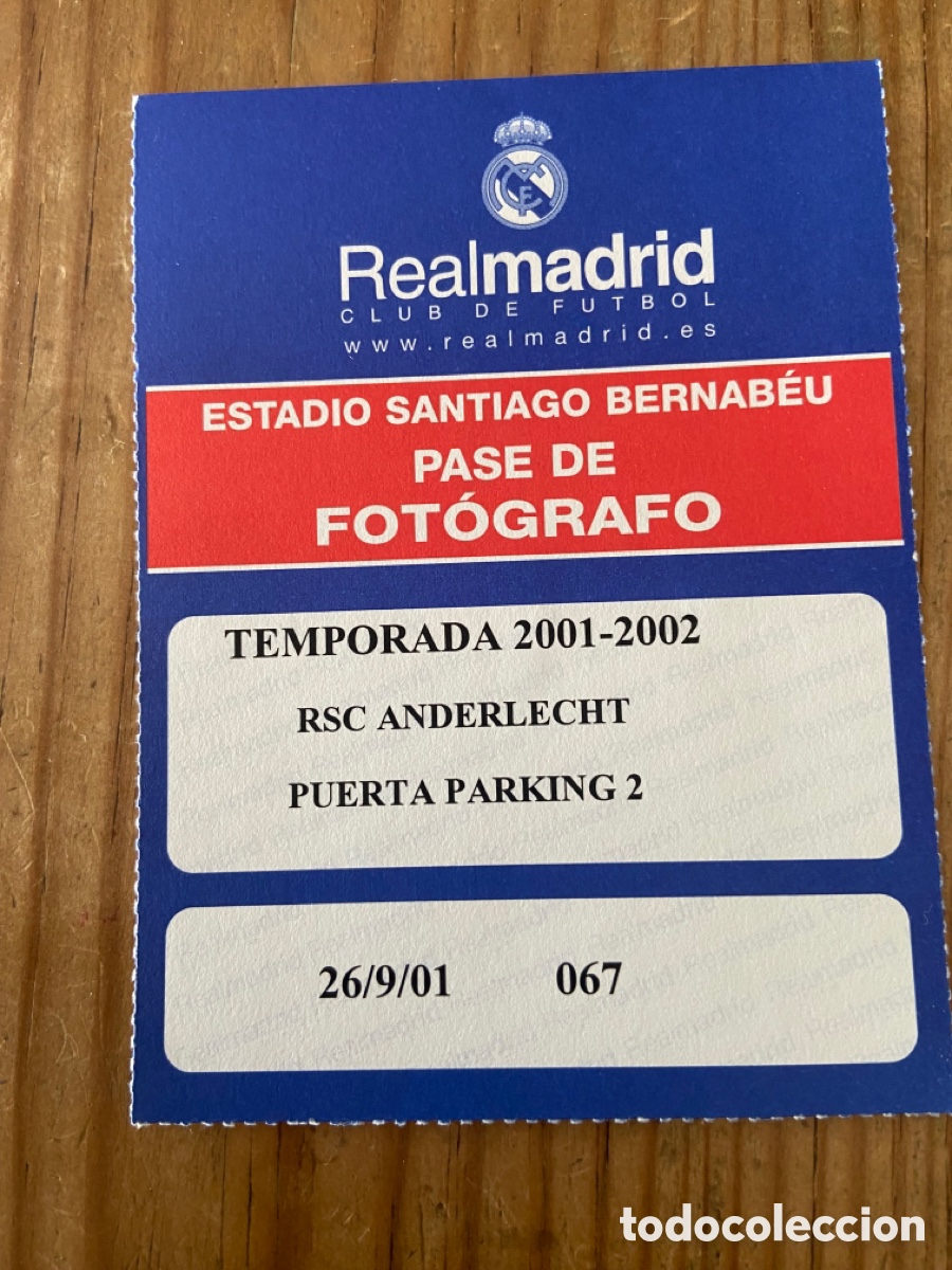 Coleccionismo deportivo: R25304 ENTRADA ACREDITACION PASE REAL MADRID 4-1 ANDERLECHT UEFA CHAMPIONS 2001 2002