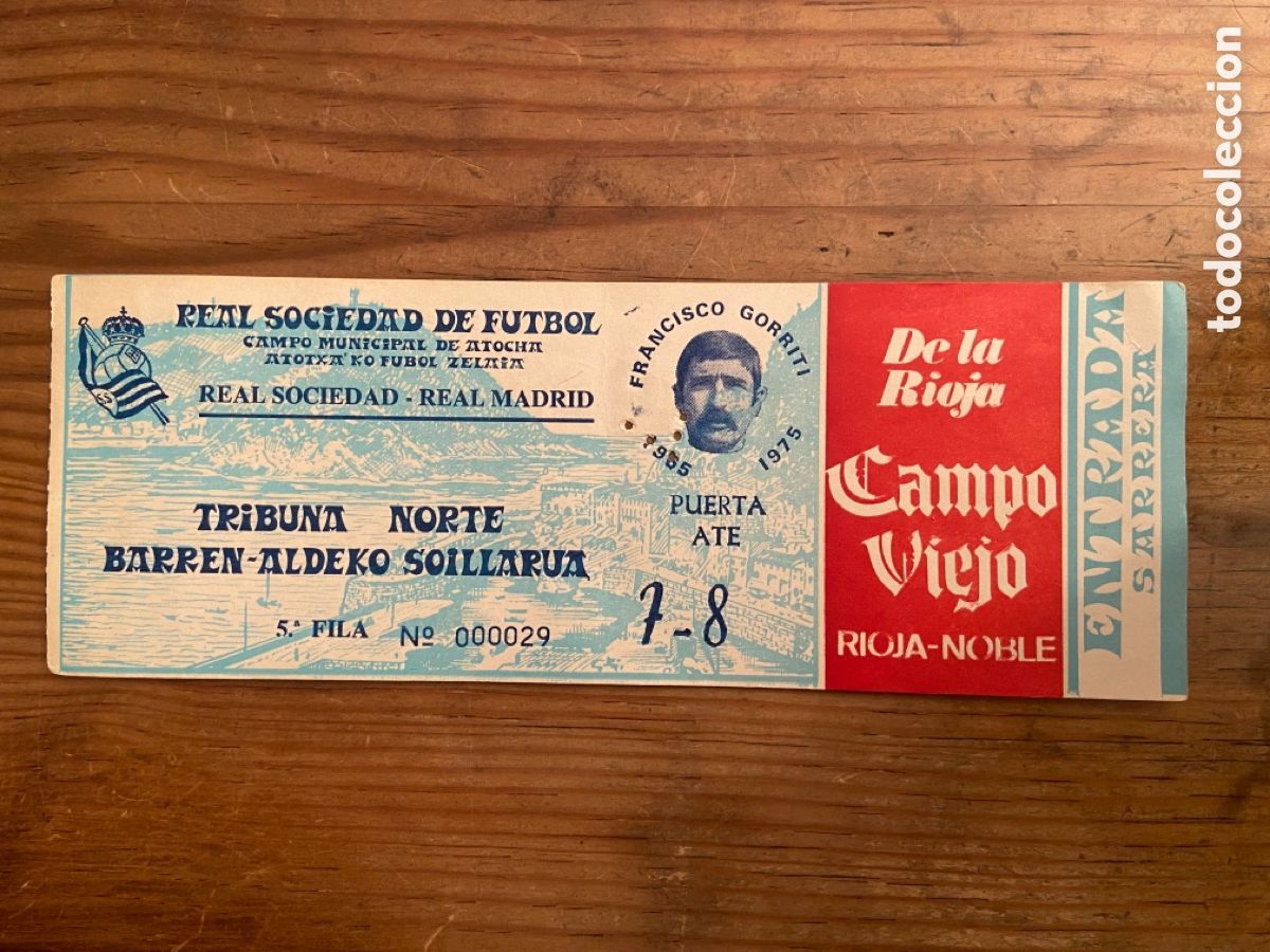 Collezionismo sportivo: R25400 ENTRADA TICKET FUTBOL HOMENAJE A GORRITI REAL SOCIEDAD REAL MADRID 1975 SIN CORTAR