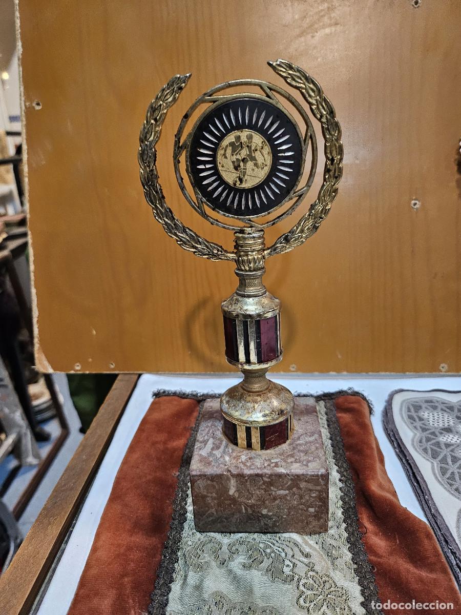 Coleccionismo deportivo: trofeo - Foto 2