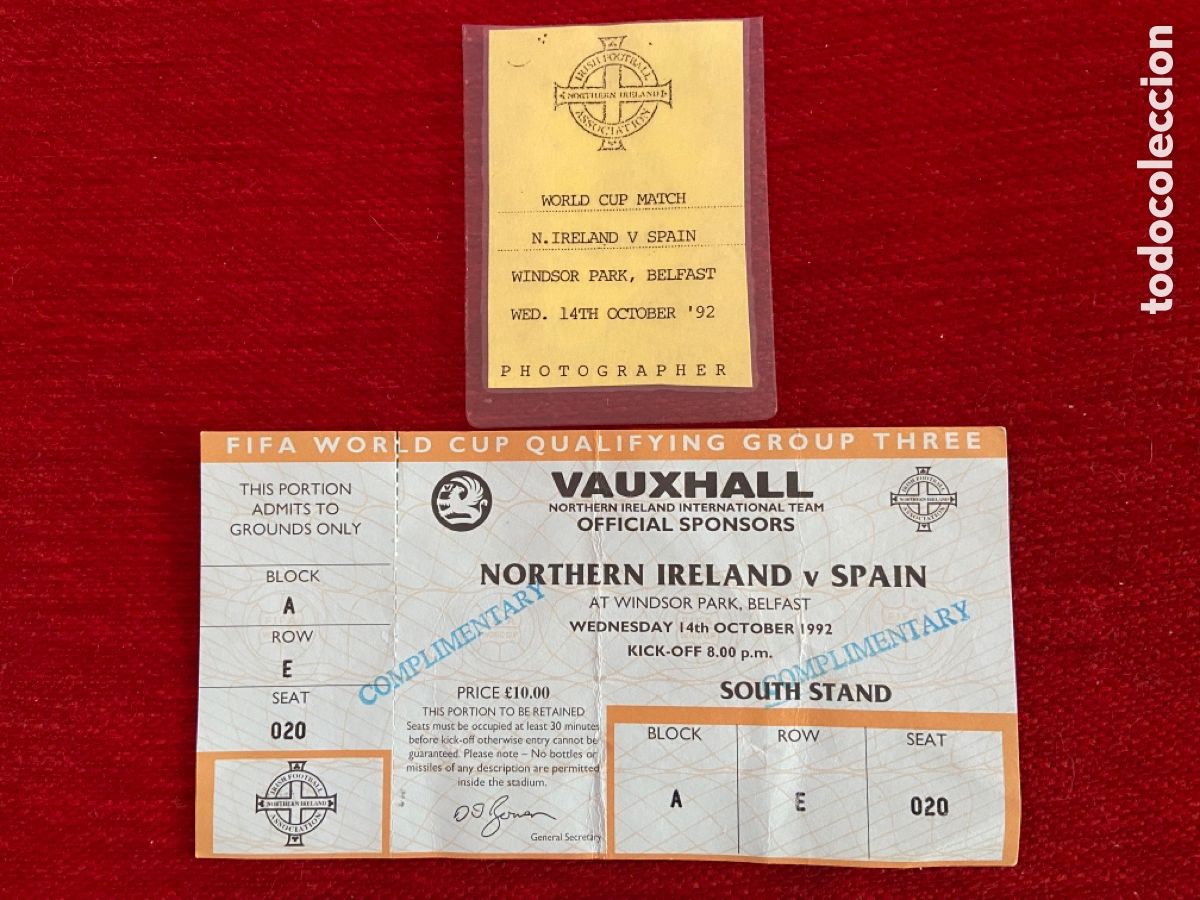 Collectionnisme sportif: R26214 ENTRADA TICKET ACREDITACION IRLANDA DEL NORTE ESPA&Ntilde;A (14-10-1992) ROOKIE DEBUT PEP GUARDIOLA
