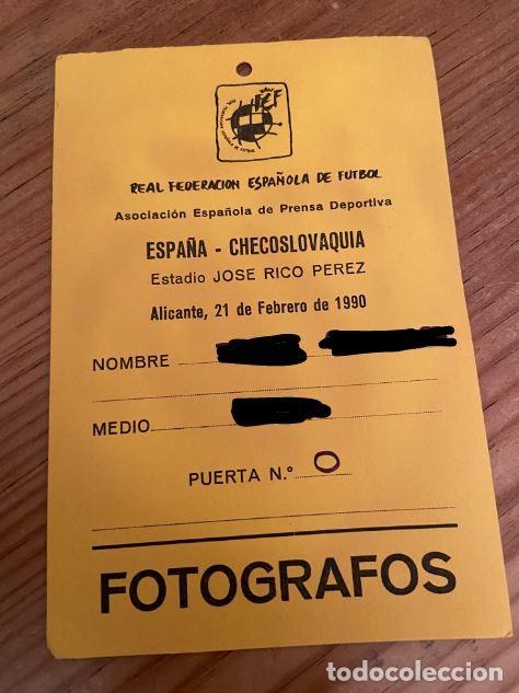 Coleccionismo deportivo: R26302 ENTRADA TICKET ACREDITACION ESPA&Ntilde;A 1-0 CHECOSLOVAQUIA (18-2-1987) DEBUT RAFA PAZ