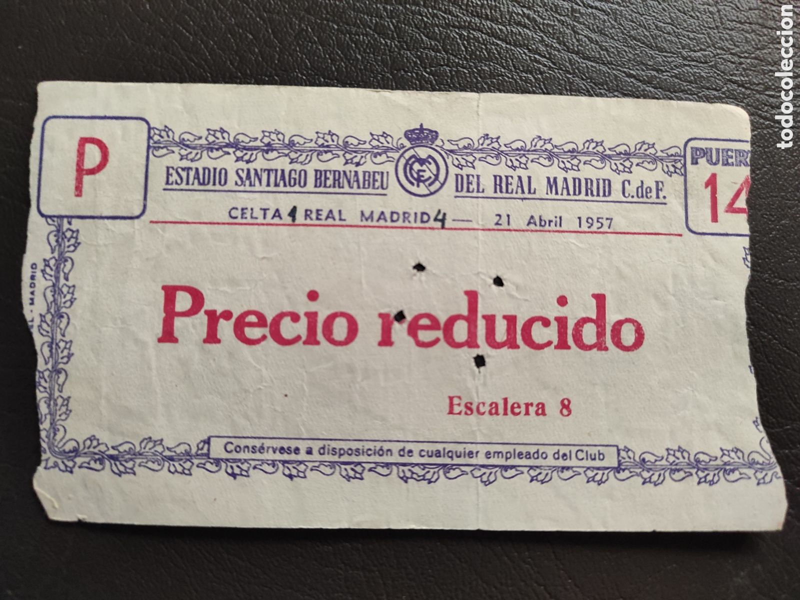 Coleccionismo deportivo: TICKET ENTRADA DE FUTBOL REAL MADRID - CELTA DE VIGO . CAMPEONATO DE LIGA. 1956/1957