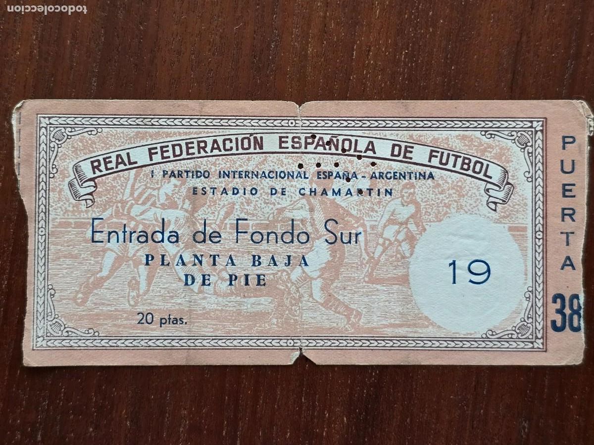 Colecionismo desportivo: Entrada de Futbol.Estadio Chamartin.Partido Internacional Espa&ntilde;a-Argentina.7 Diciembre 1952