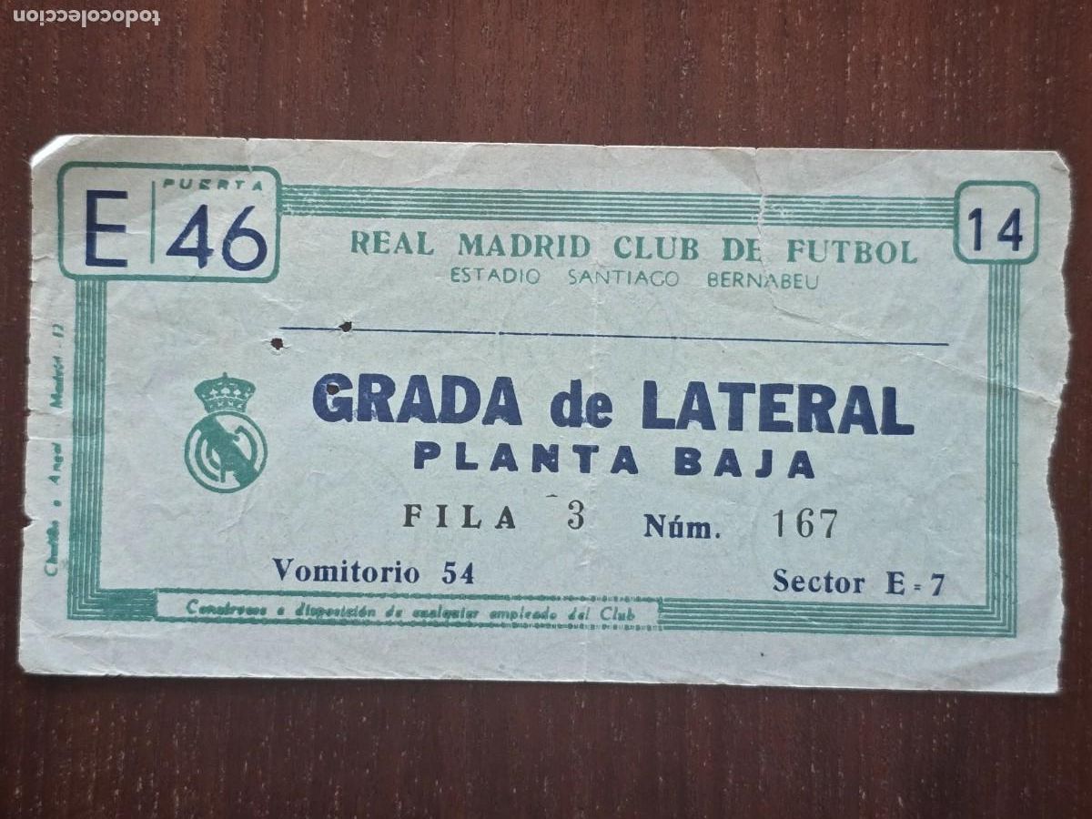 Sports collectibles: Entrada de Futbol.Estadio Santiago Bernabeu.Real Madrid