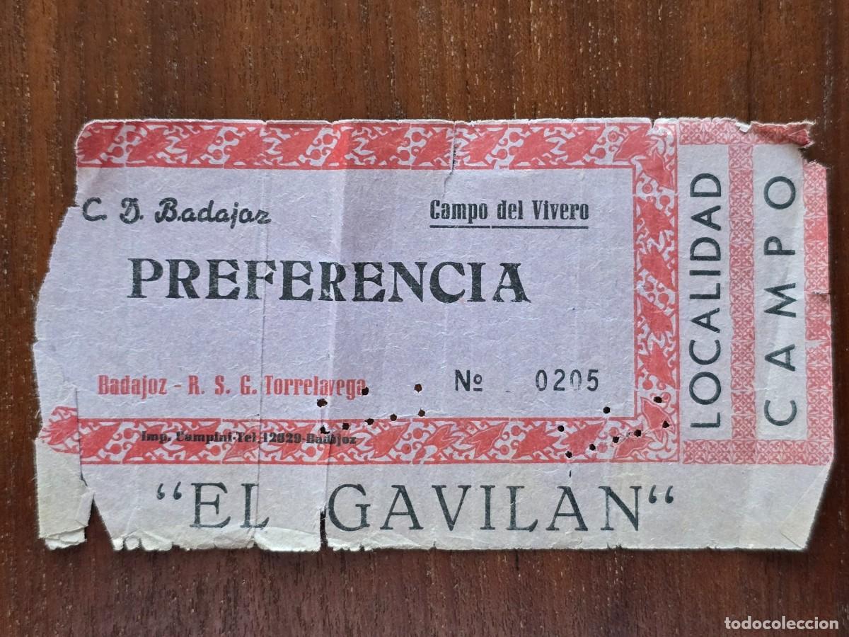 Colecionismo desportivo: Entrada de Futbol.Campo del Vivero.Badajoz