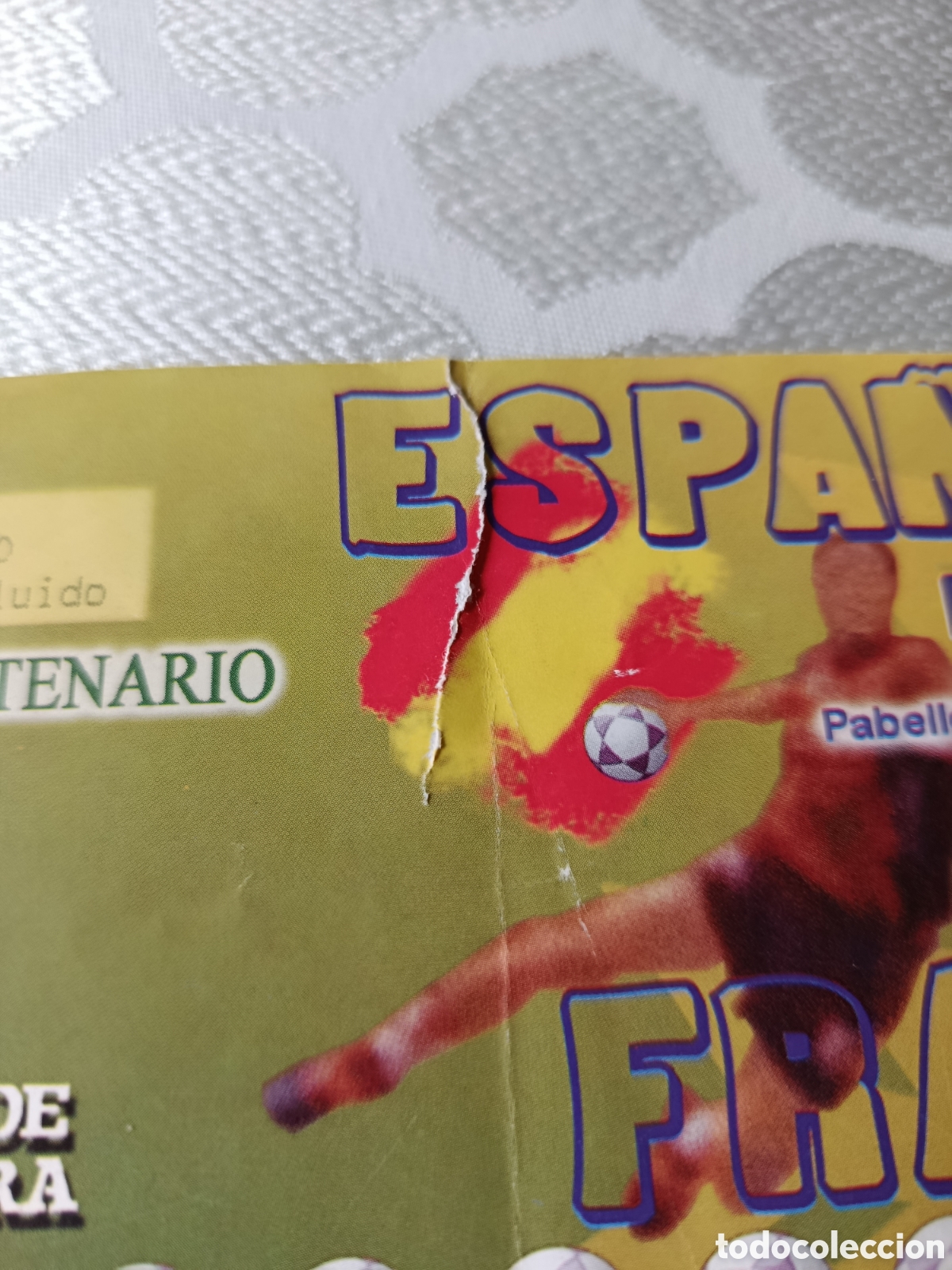 Sports collectibles: Entrada partido balonmano Espa&ntilde;a -Francia en Badajoz el 16-6-2006