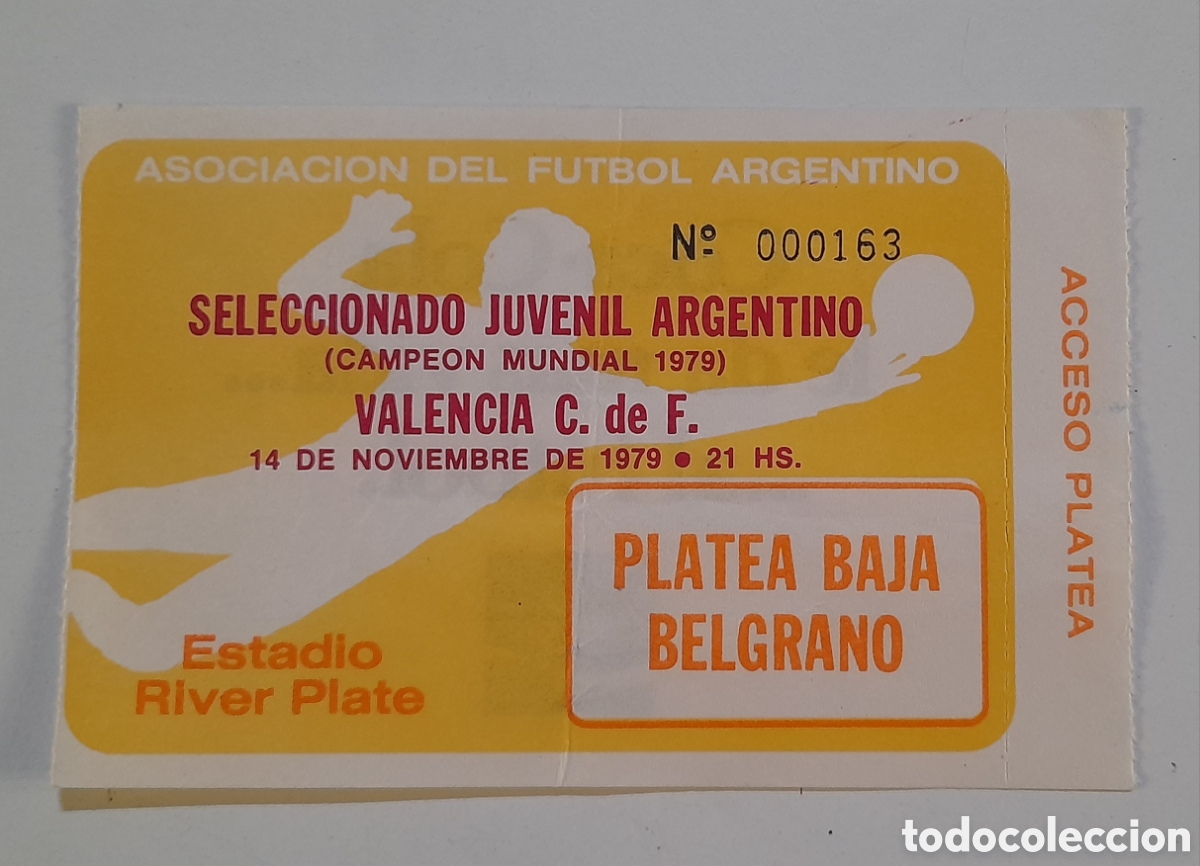 Sports collectibles: Antigua entrada valencia vs. Seleccion argentina juvenil a&ntilde;o 1979