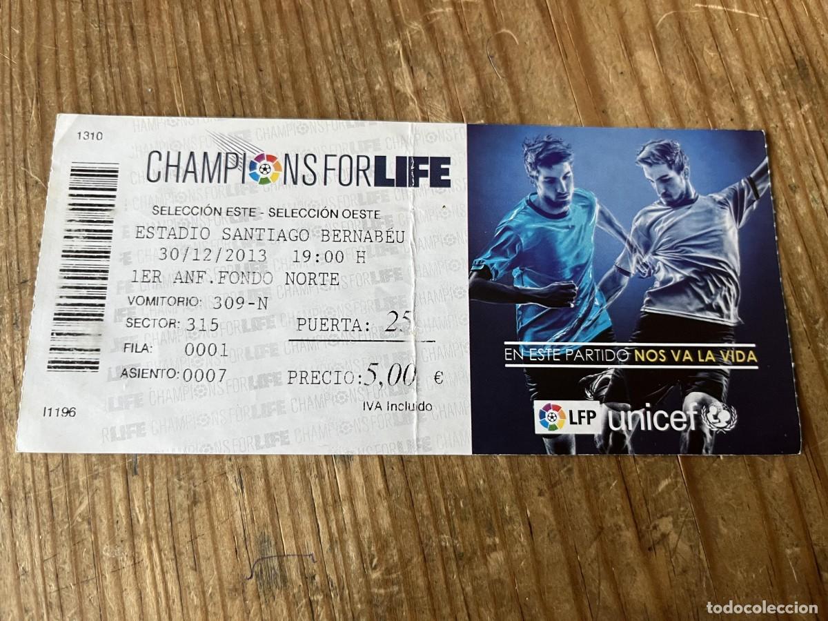 Coleccionismo deportivo: R31667 ENTRADA TICKET FUTBOL CHAMPIONS FOR LIFE SELECCION ESTE SELECCION OESTE (30-12-2013)