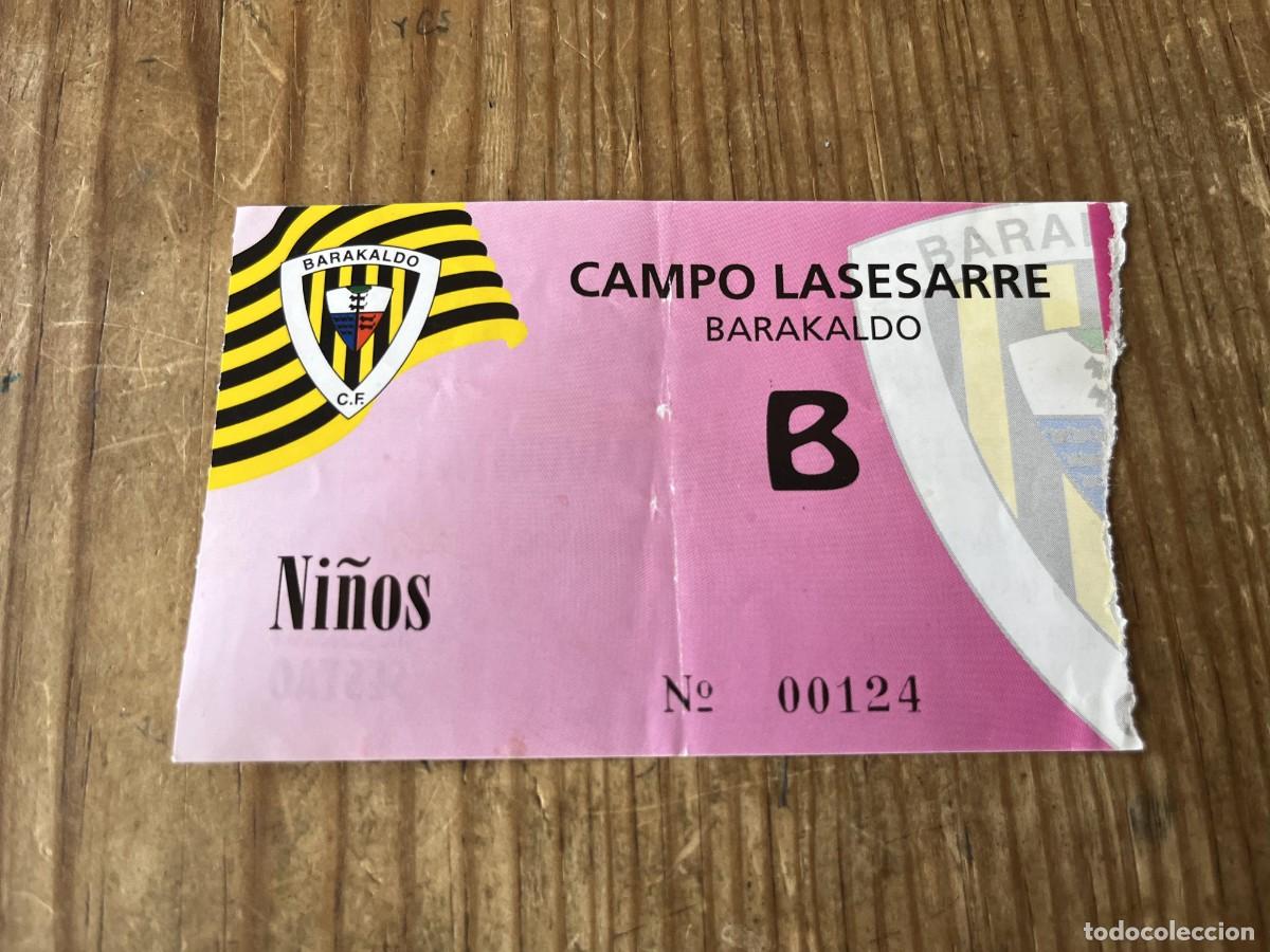 Coleccionismo deportivo: R31780 ENTRADA TICKET FUTBOL BARACALDO BARAKALDO NI&Ntilde;OS CODIGO B CAMPO LASESARRE