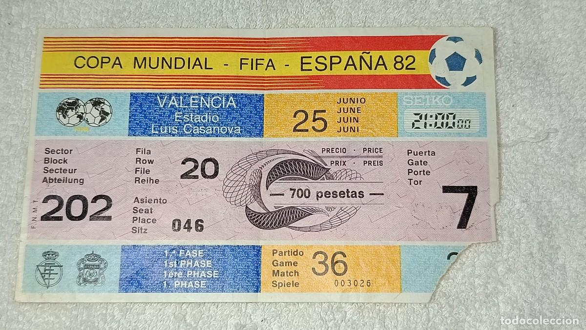 Coleccionismo deportivo: ANTIGUA ENTRADA DE FUTBOL MUNDIAL ESPA&Ntilde;A 82 ESPA&Ntilde;A - IRLANDA ESTADIO LUIS CASANOVA VALENCIA 1&ordf; FASE