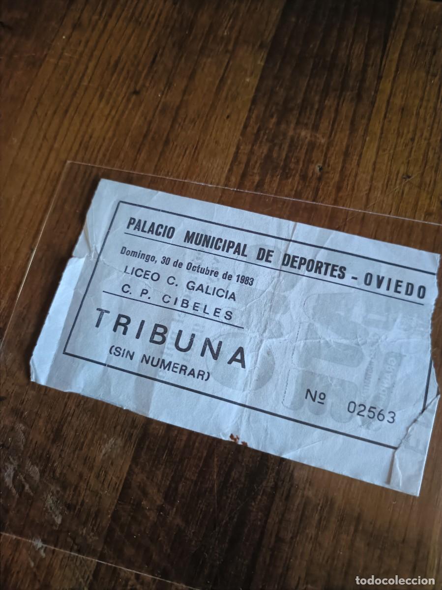 Sports collectibles: ENTRADA TICKET LICEO C. GALICIA C.P CIBELES A&Ntilde;O 1983