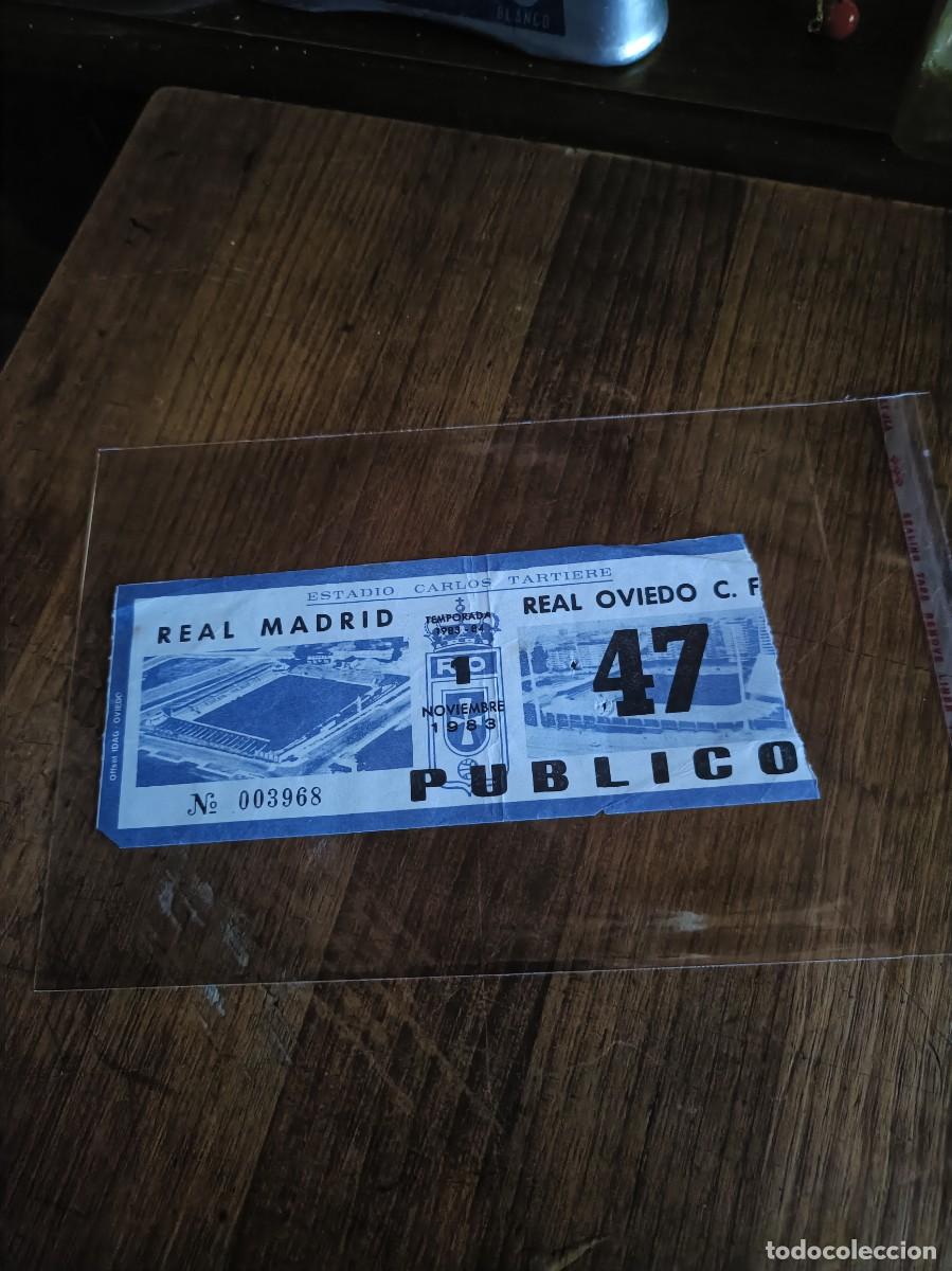 Colecionismo desportivo: ENTRADA TICKET F&Uacute;TBOL ESTADIO CARLOS TARTIERE REAL MADRID C.F - C.F REAL OVIEDO 1982