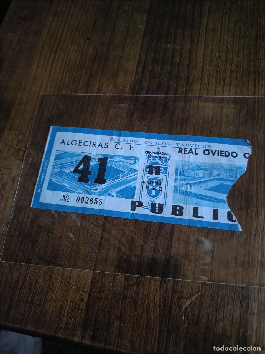 Colecionismo desportivo: ENTRADA TICKET F&Uacute;TBOL ESTADIO CARLOS TARTIERE ALGECIRAS C.F REAL OVIEDO C.F 1983 -84