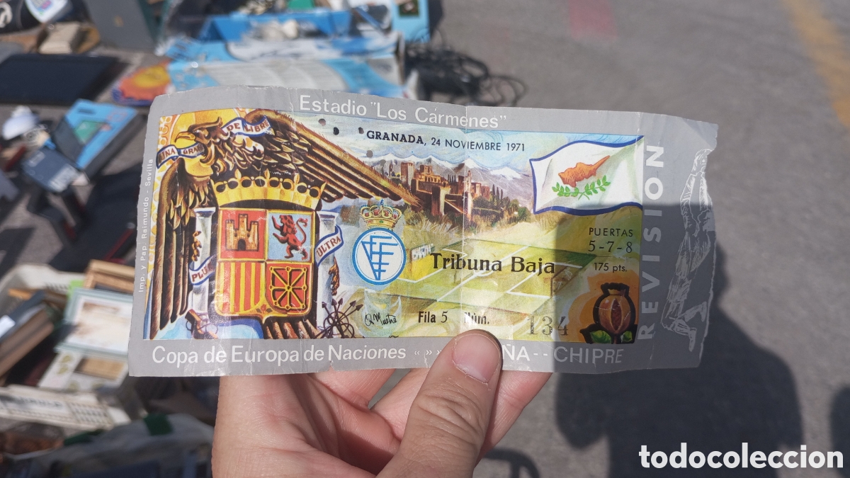 Sports collectibles: Entrada estadio los C&aacute;rmenes Granada 1971 selecci&oacute;n Espa&ntilde;ola