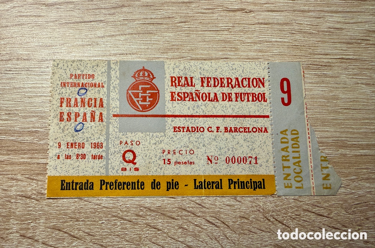 Coleccionismo deportivo: Entrada ticket Espa&ntilde;a-Francia 09-01-1963 partido internacional