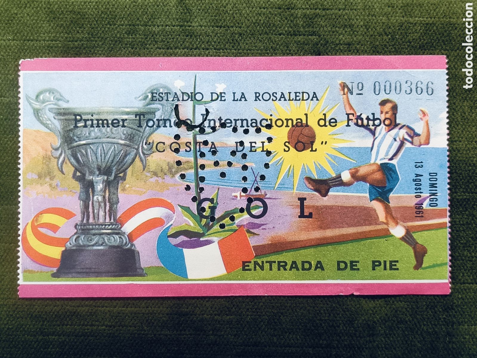 Coleccionismo deportivo: ENTRADA PRIMER TORNEO INTERNACIONAL DE FUTBOL COSTA DEL SOL . A&Ntilde;O 1961. MALAGA