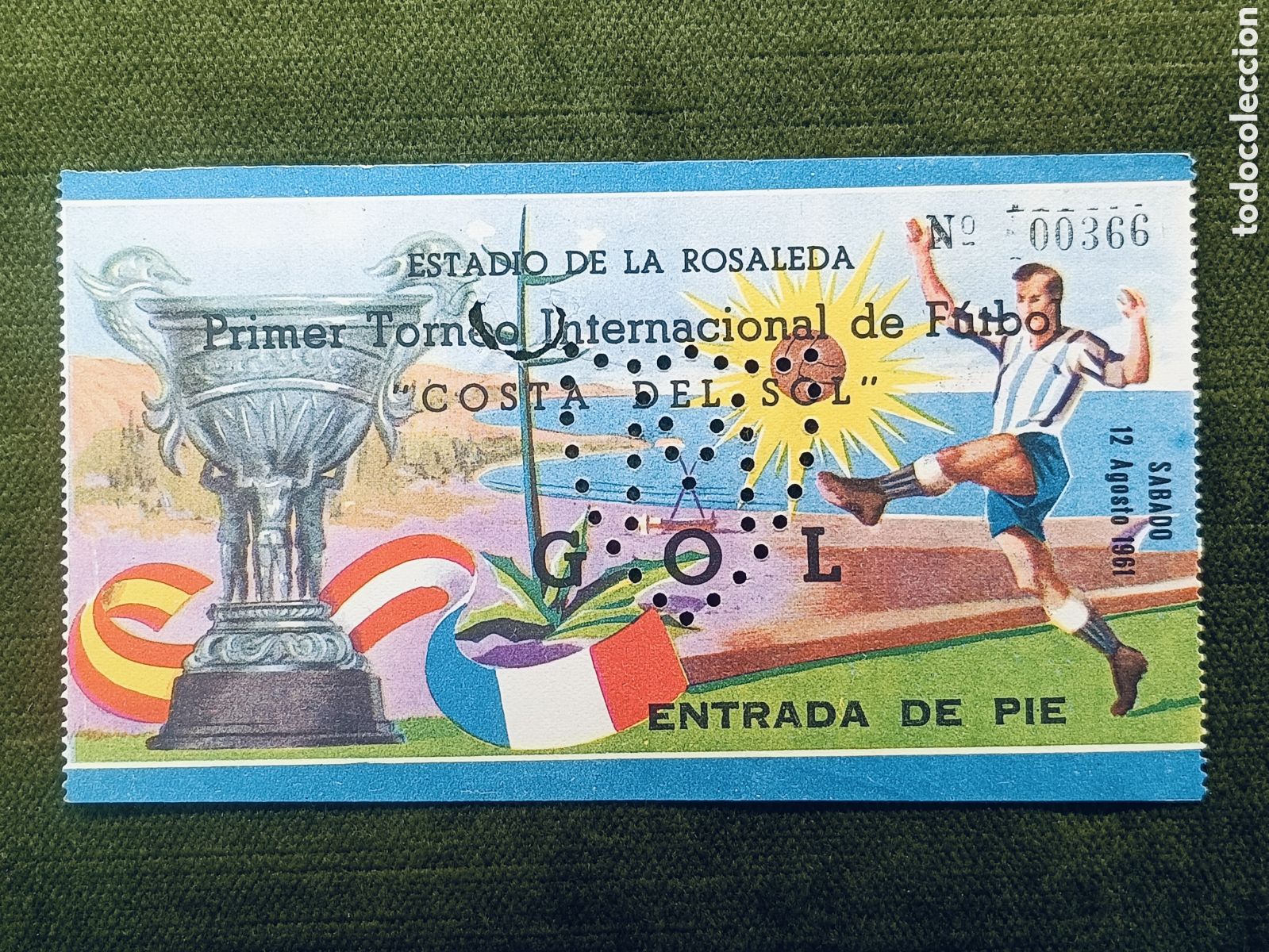 Coleccionismo deportivo: ENTRADA PRIMER TORNEO INTERNACIONAL DE FUTBOL COSTA DEL SOL . A&Ntilde;O 1961. MALAGA