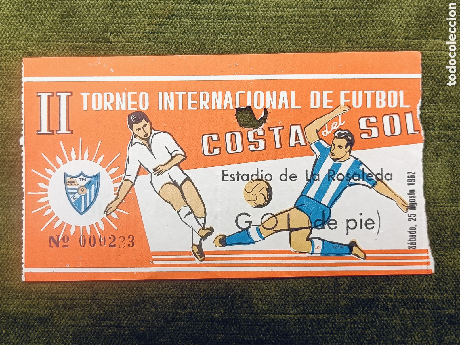 Coleccionismo deportivo: ENTRADA II TORNEO INTERNACIONAL DE FUTBOL COSTA DEL SOL . A&Ntilde;O 1962. MALAGA