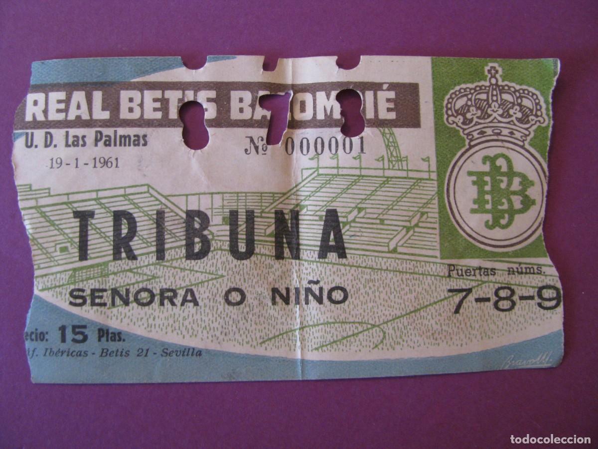 Coleccionismo deportivo: ENTRADA DE FUTBOL. ESTADIO BENITO VILLAMARIN. REAL BETIS - U. D. LAS PALMAS. 19 ENERO 1961