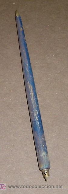 Outils d'&Eacute;criture: PLUMILLA ANTIGUA DE MADERA
