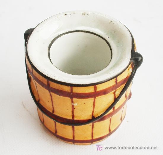 Escriban&iacute;a: Tintero en Biscuit o Porcelana con forma de cubo. - Foto 3