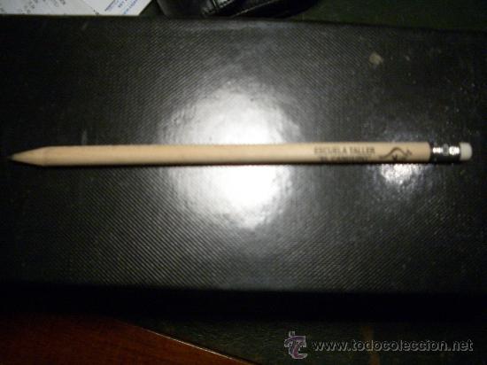 Escriban&iacute;a: Lapiz de madera. Escuela Taller el Canguro - Foto 1