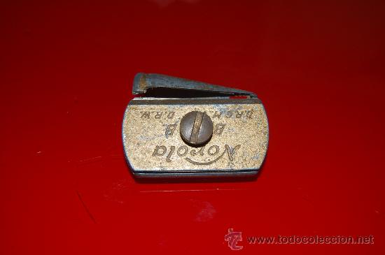 Escriban&iacute;a: ANTIGUO Y CURIOSO SACAPUNTAS PLOMO - Foto 1