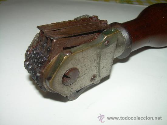 Escriban&iacute;a: ANTIGUO Y MUY RARO.... TAMPON NUMERICO.  FUNCIONA PERFECTAMENTE. - Foto 2