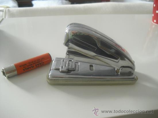 Escriban&iacute;a: Grapadora petrus 230, funcionando perfectamente. - Foto 1