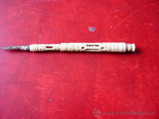 Escriban&iacute;a: Pluma de marfil antigua perfectamente conservada. - Foto 2