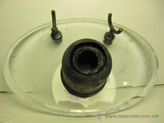 Escriban&iacute;a: Antiguo tintero de cristal y metal. 17x11cms - Foto 2